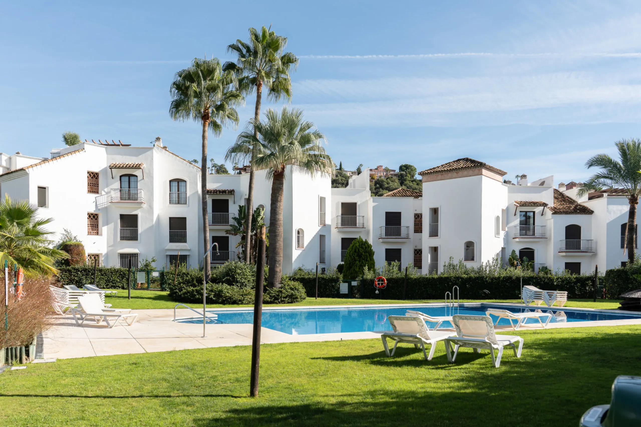 Apartment - Penthouse в продаже в Benahavís, Málaga. В доме 3 спален и 3 ванных комнат. Площадь дома 150 м²