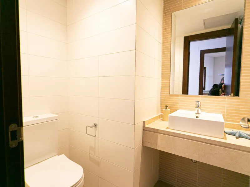 Triplex penthouse in Altos de los Monteros in perfect condition, ready to move into.