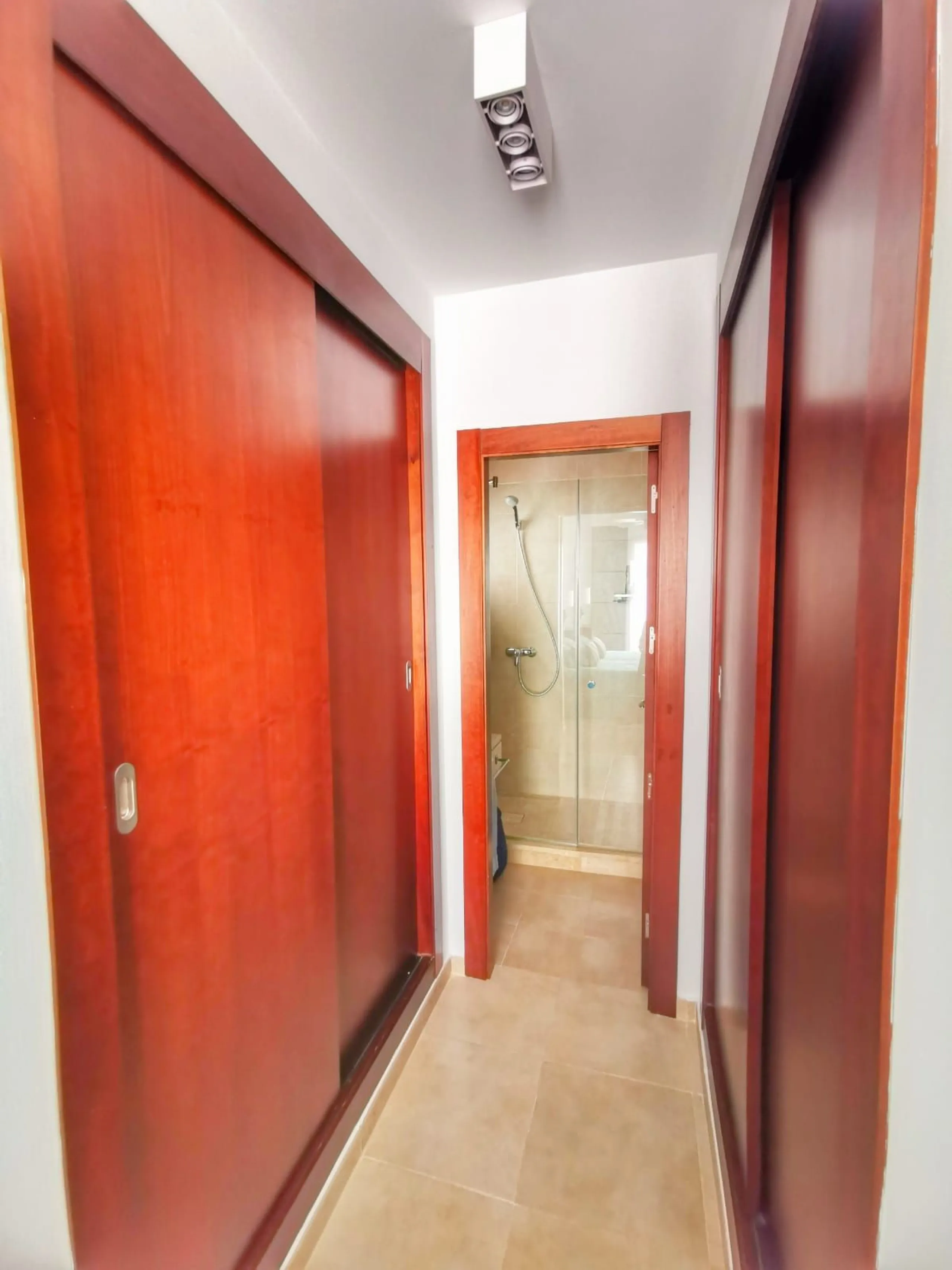 Triplex penthouse in Altos de los Monteros in perfect condition, ready to move into.
