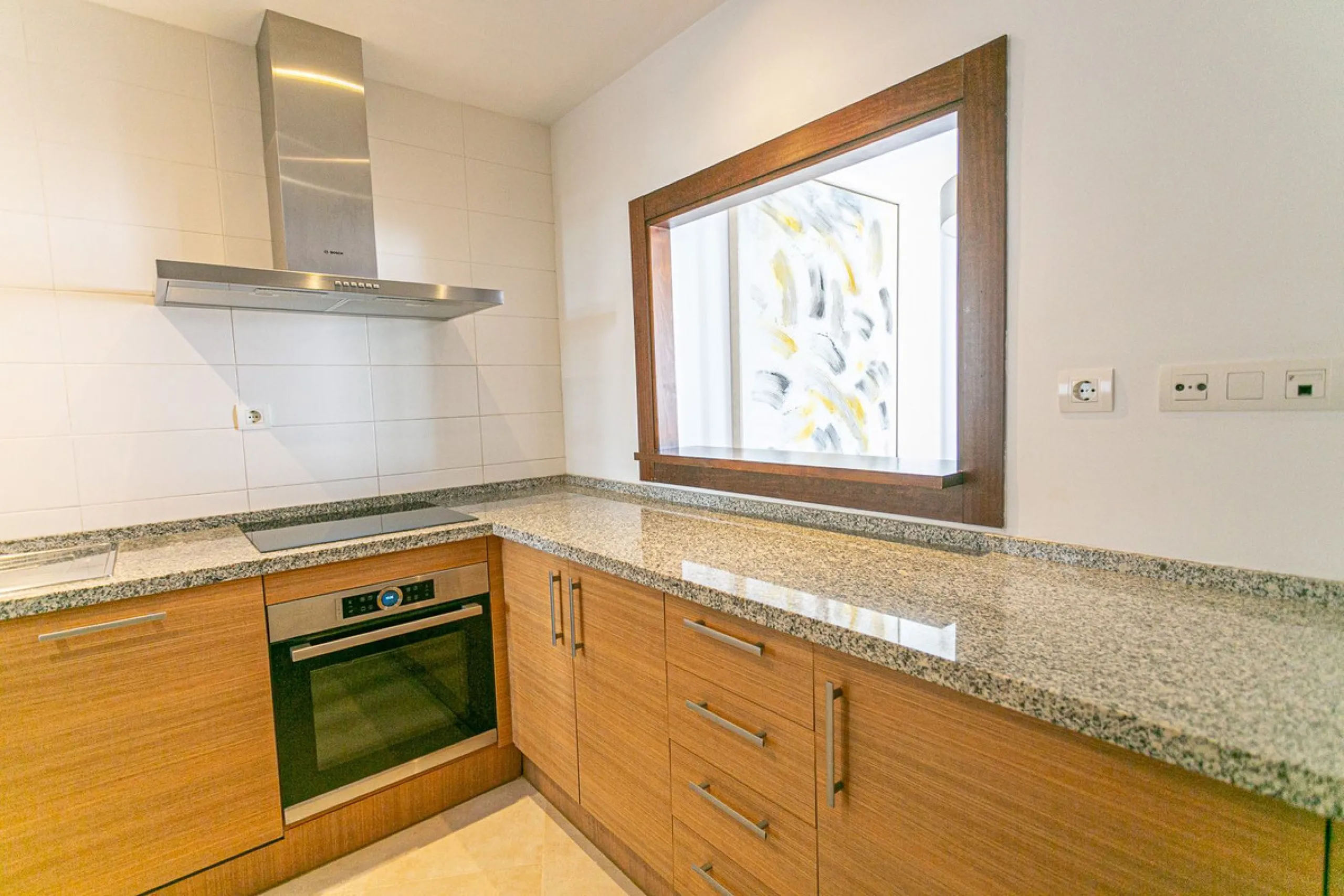 Triplex penthouse in Altos de los Monteros in perfect condition, ready to move into.