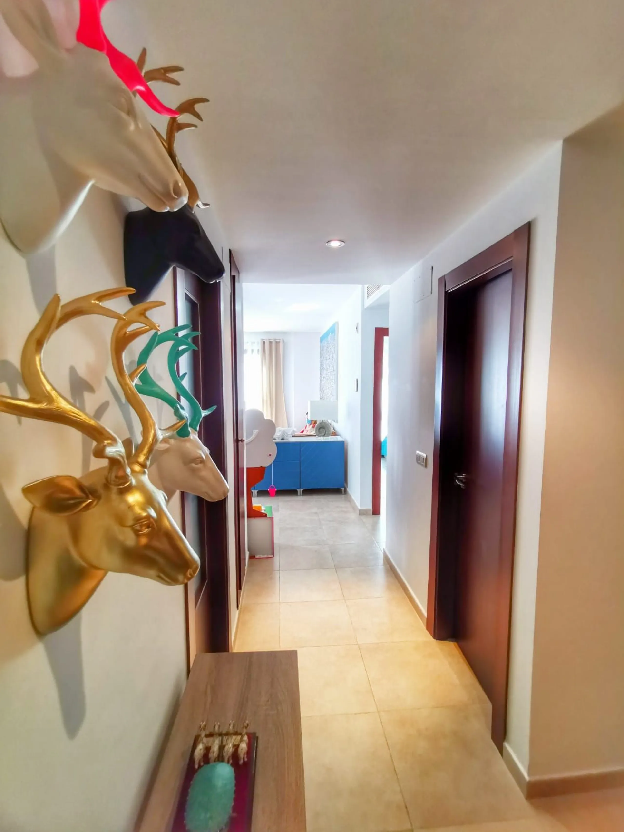 Triplex penthouse in Altos de los Monteros in perfect condition, ready to move into.