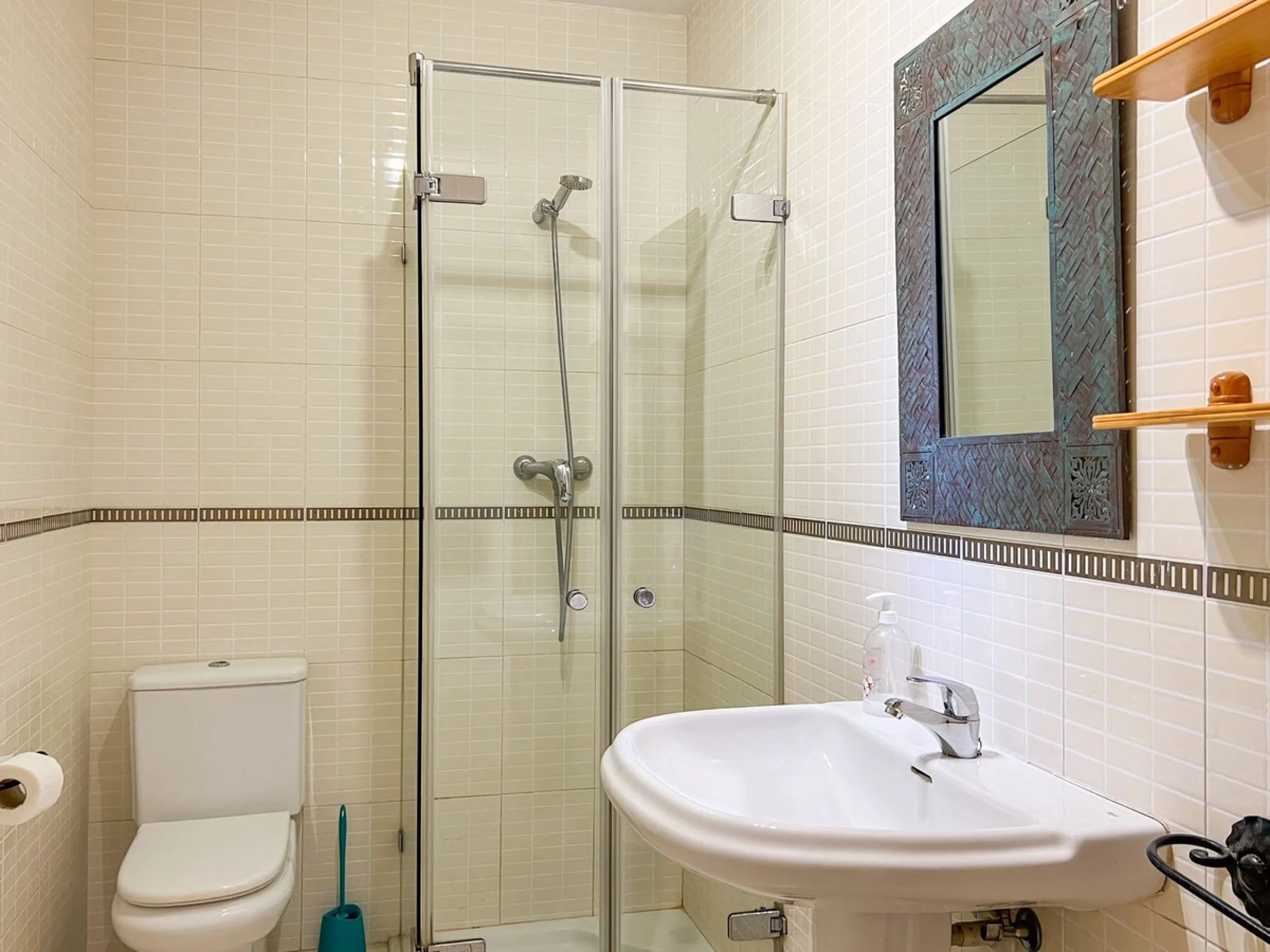Large villa in sought-after urbanisation, Jardines del Águila