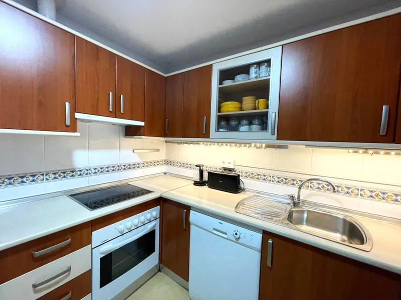 3-Bedroom Apartment in the Heart of Sabinillas with VALID TOURIST RENTAL LICENSE – 100 Metres from the Beach