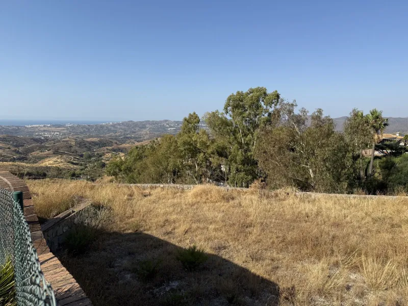 Plot - Residential Plot в продаже в Mijas, Málaga. Площадь участка 2287 м²
