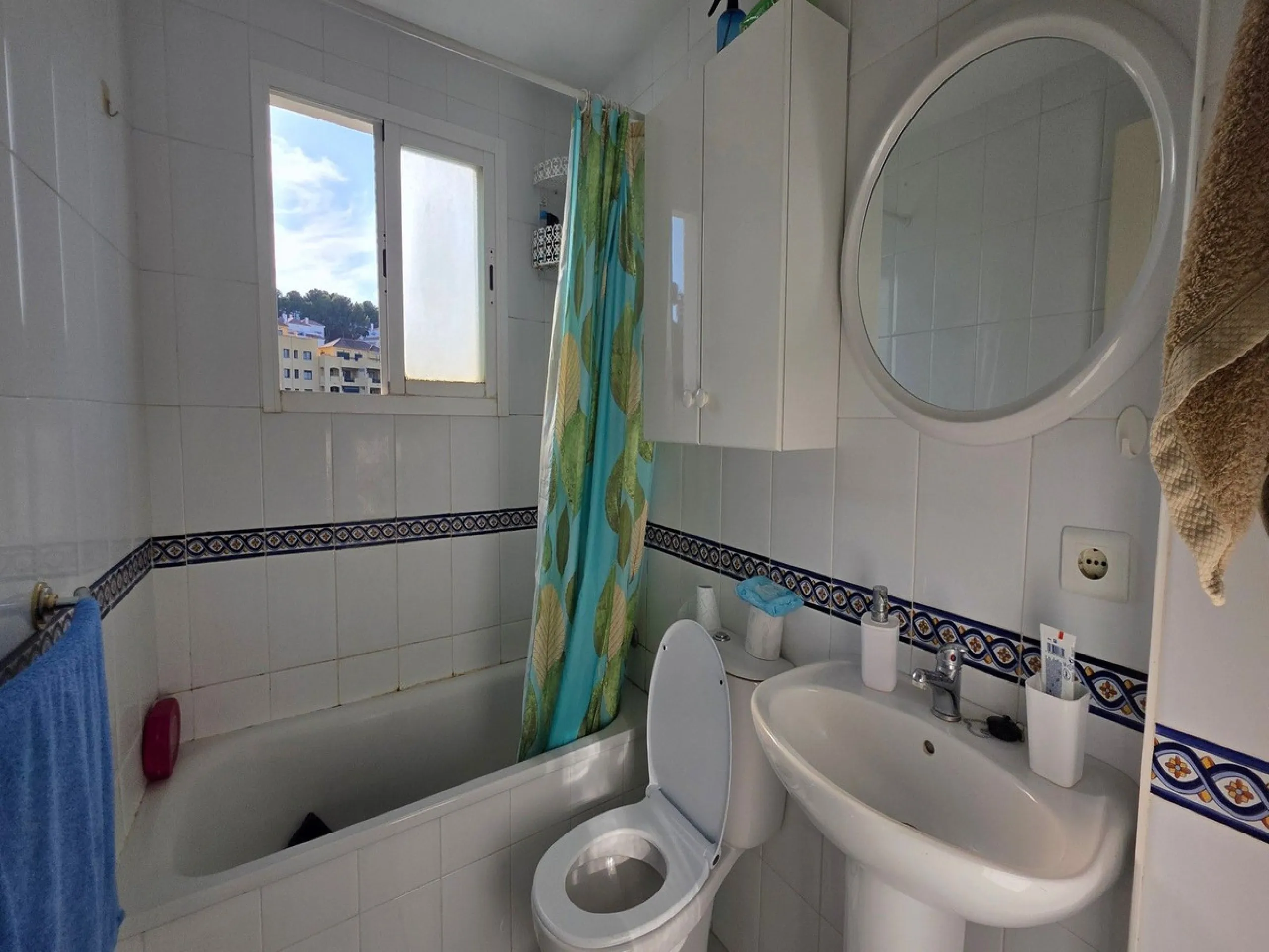 Modern 3-Bedroom Apartment in Mijas Costa