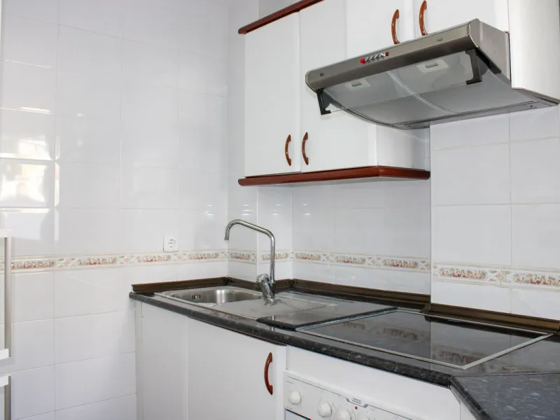 Modern spacious apartment in excellent condition with large terrace in Nerja, only 5 minutes walk to Burriana beach.