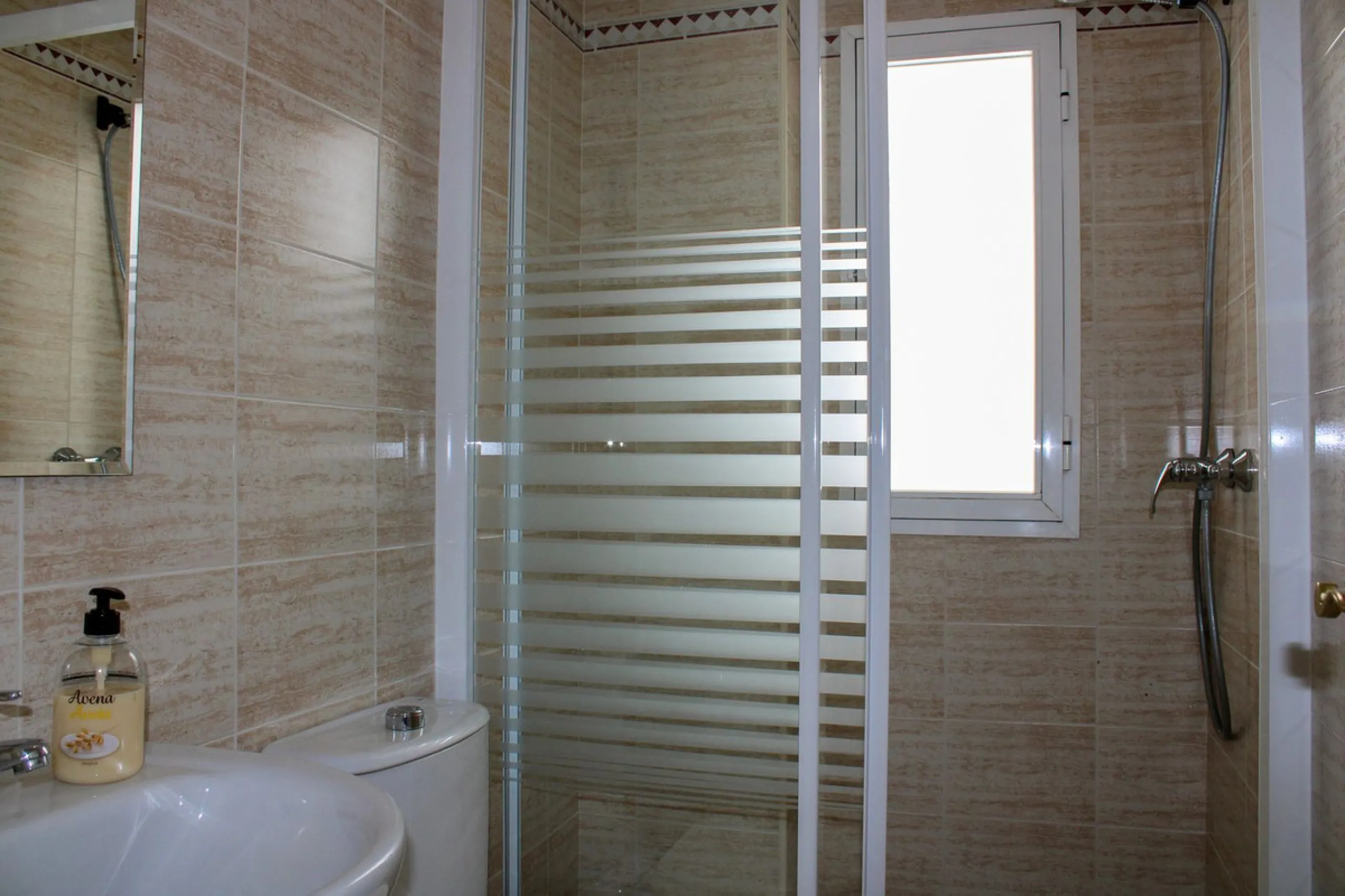 Modern spacious apartment in excellent condition with large terrace in Nerja, only 5 minutes walk to Burriana beach.