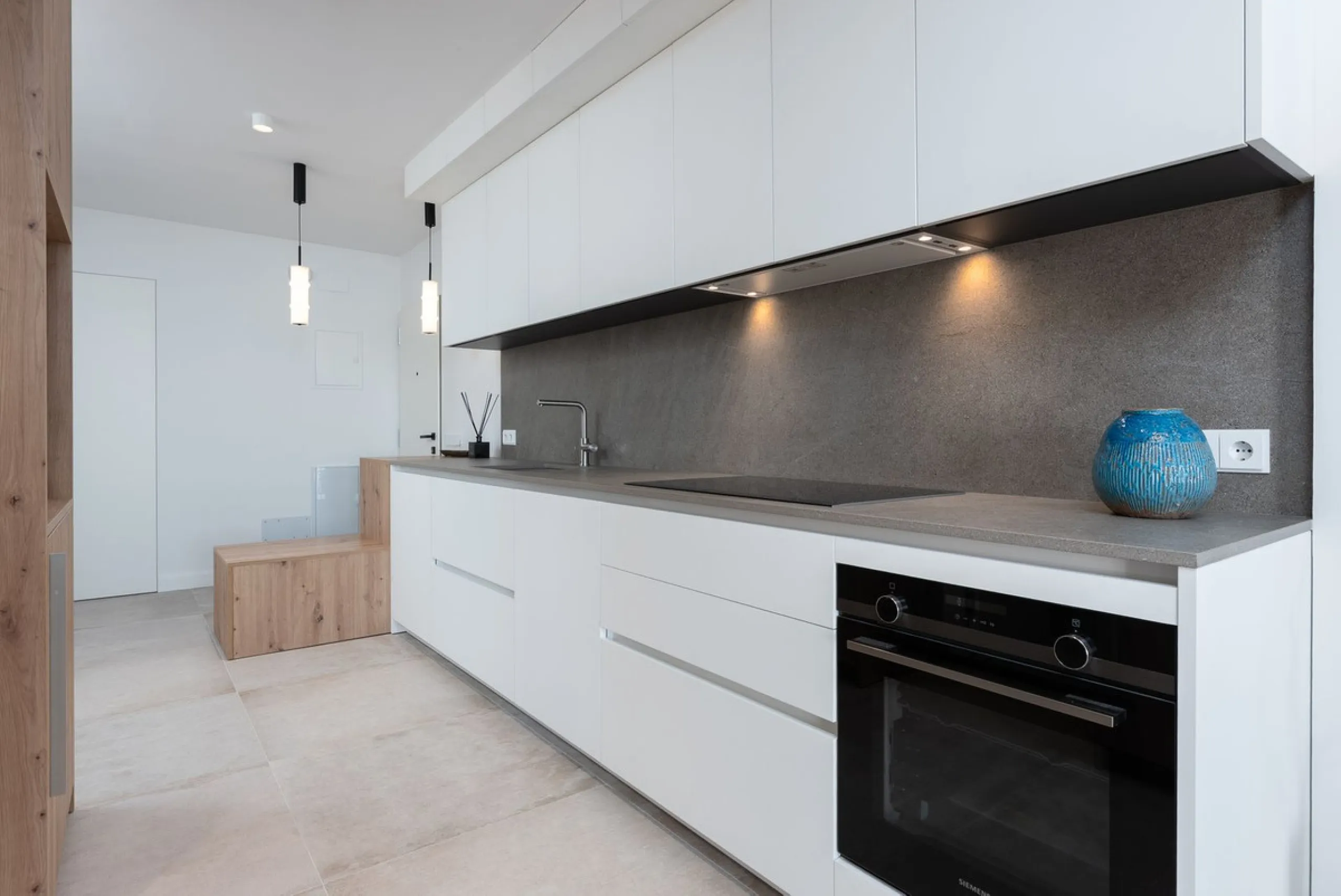 Duplex penthouse with stunning views of the Mediterranean.