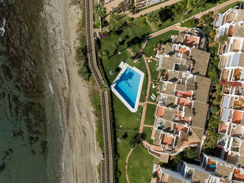 Duplex penthouse with stunning views of the Mediterranean.