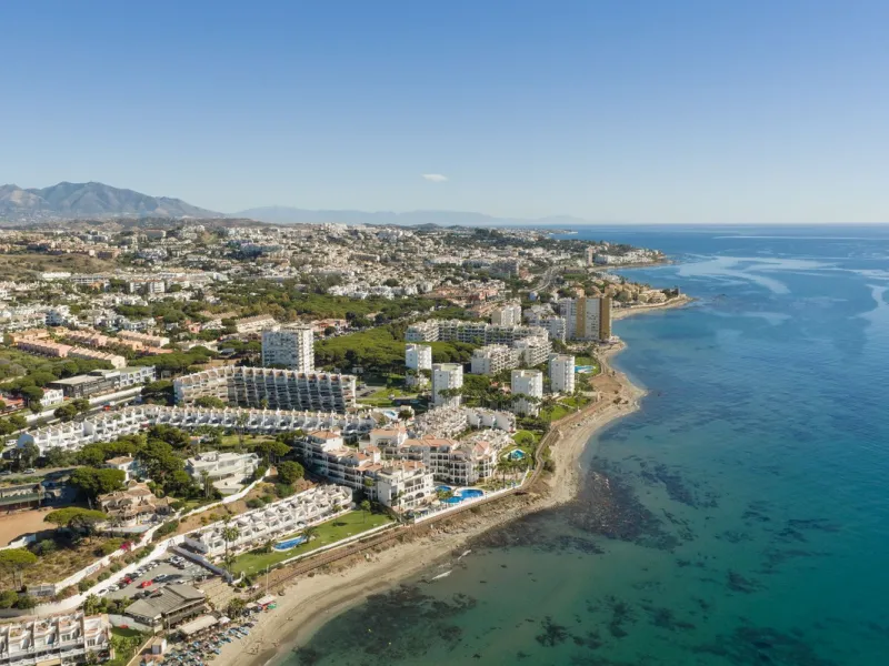 Duplex penthouse with stunning views of the Mediterranean.