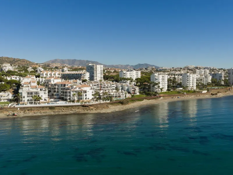 Duplex penthouse with stunning views of the Mediterranean.