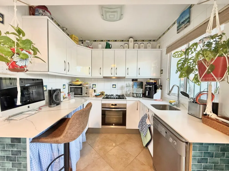 House - Semi-Detached House в продаже в Mijas, Málaga. В доме 2 спален и 2 ванных комнат. Площадь дома 99 м²