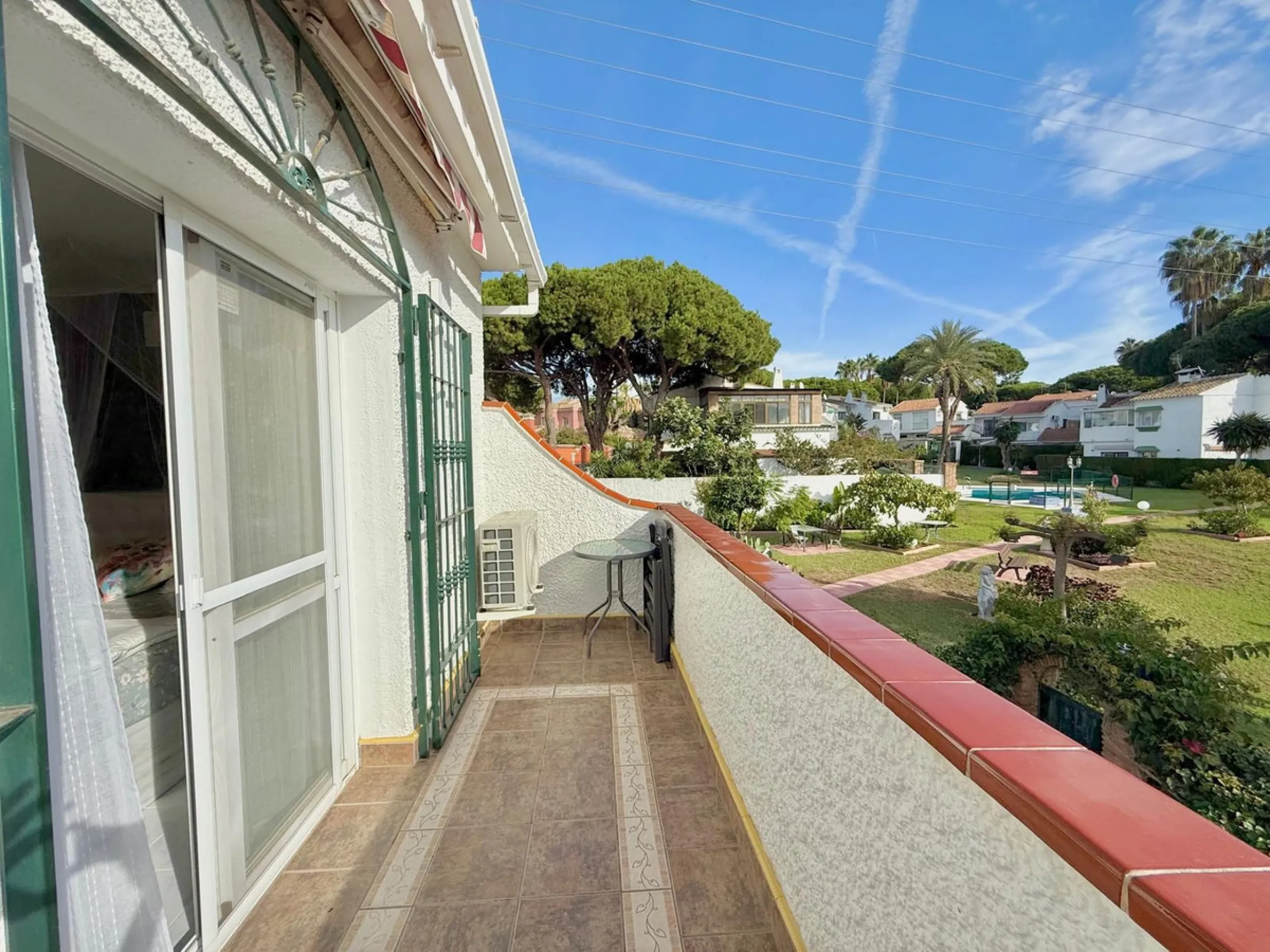 House - Semi-Detached House в продаже в Mijas, Málaga. В доме 2 спален и 2 ванных комнат. Площадь дома 99 м²