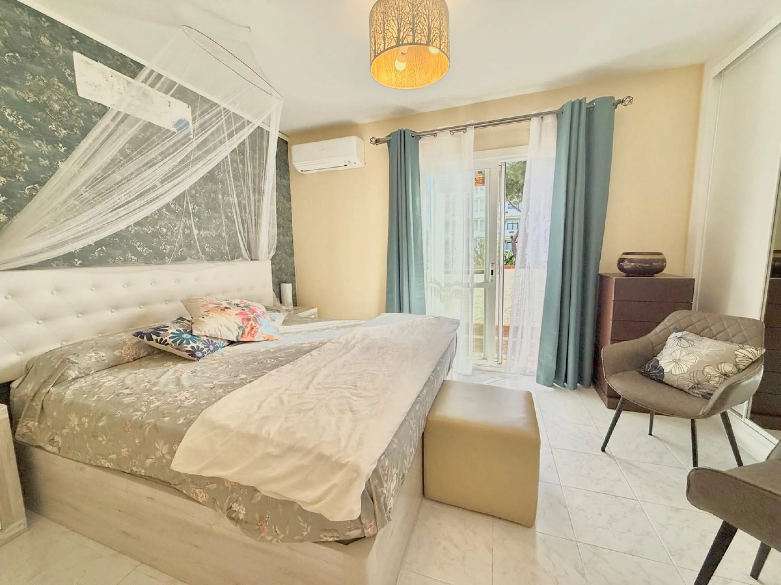 House - Semi-Detached House в продаже в Mijas, Málaga. В доме 2 спален и 2 ванных комнат. Площадь дома 99 м²