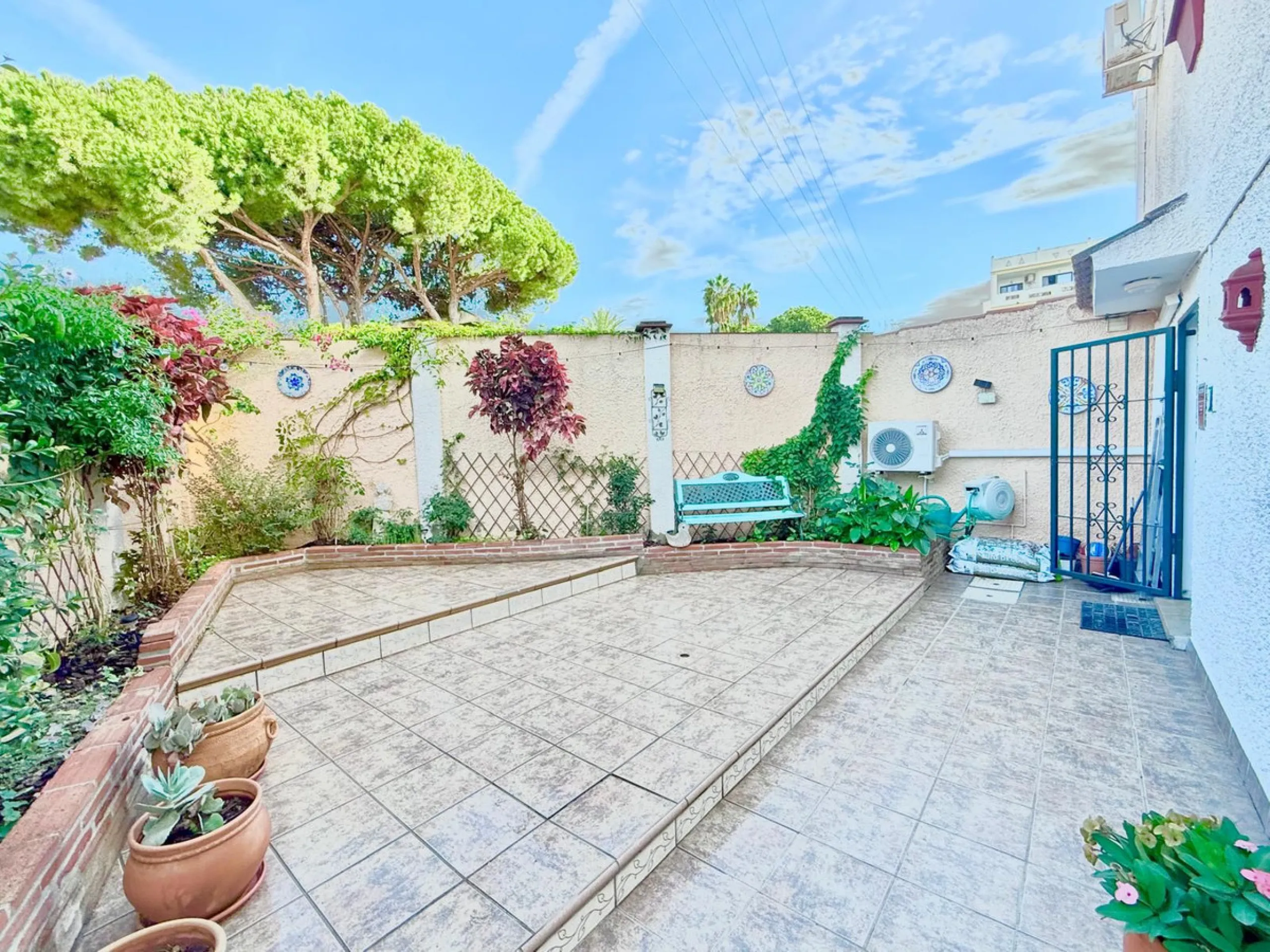 House - Semi-Detached House в продаже в Mijas, Málaga. В доме 2 спален и 2 ванных комнат. Площадь дома 99 м²