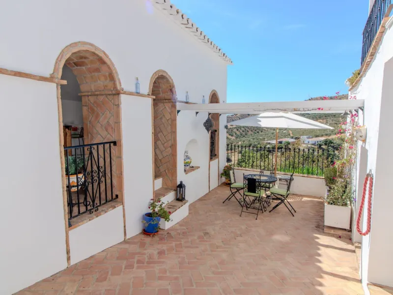 Townhouse in the heart of Alora, with touristic license!
