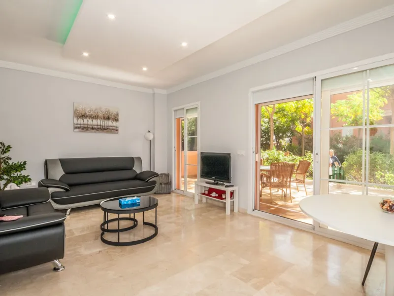 Modern Ground Floor Apartment in Elviria, Costa del Sol.