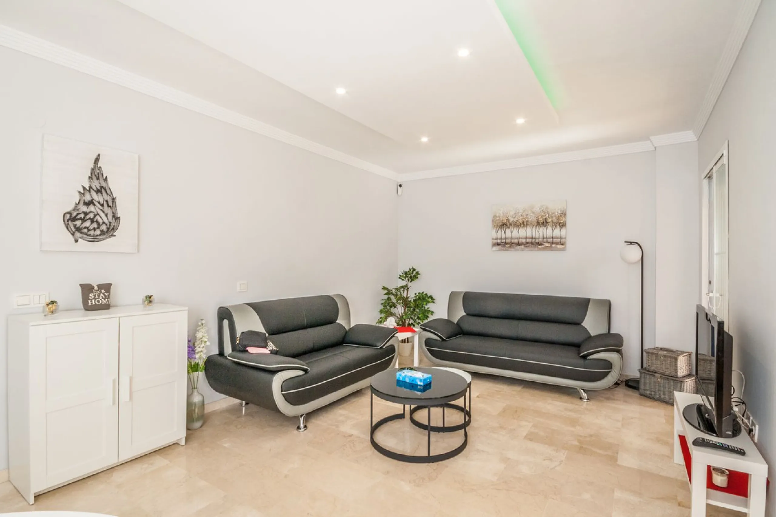Modern Ground Floor Apartment in Elviria, Costa del Sol.