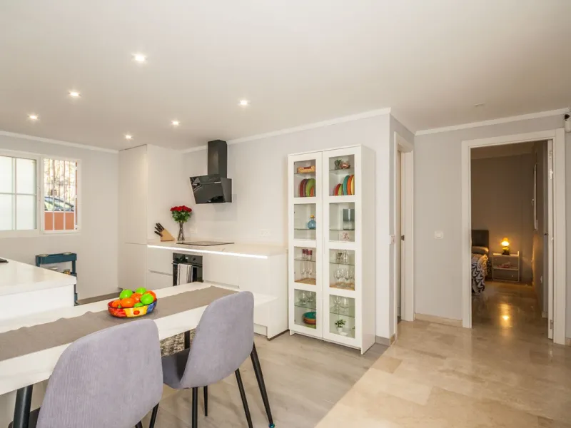 Modern Ground Floor Apartment in Elviria, Costa del Sol.