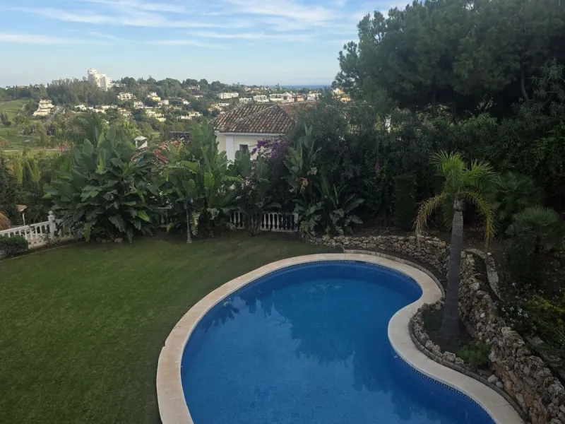 Investment Opportunity in El Paraíso, Benahavís