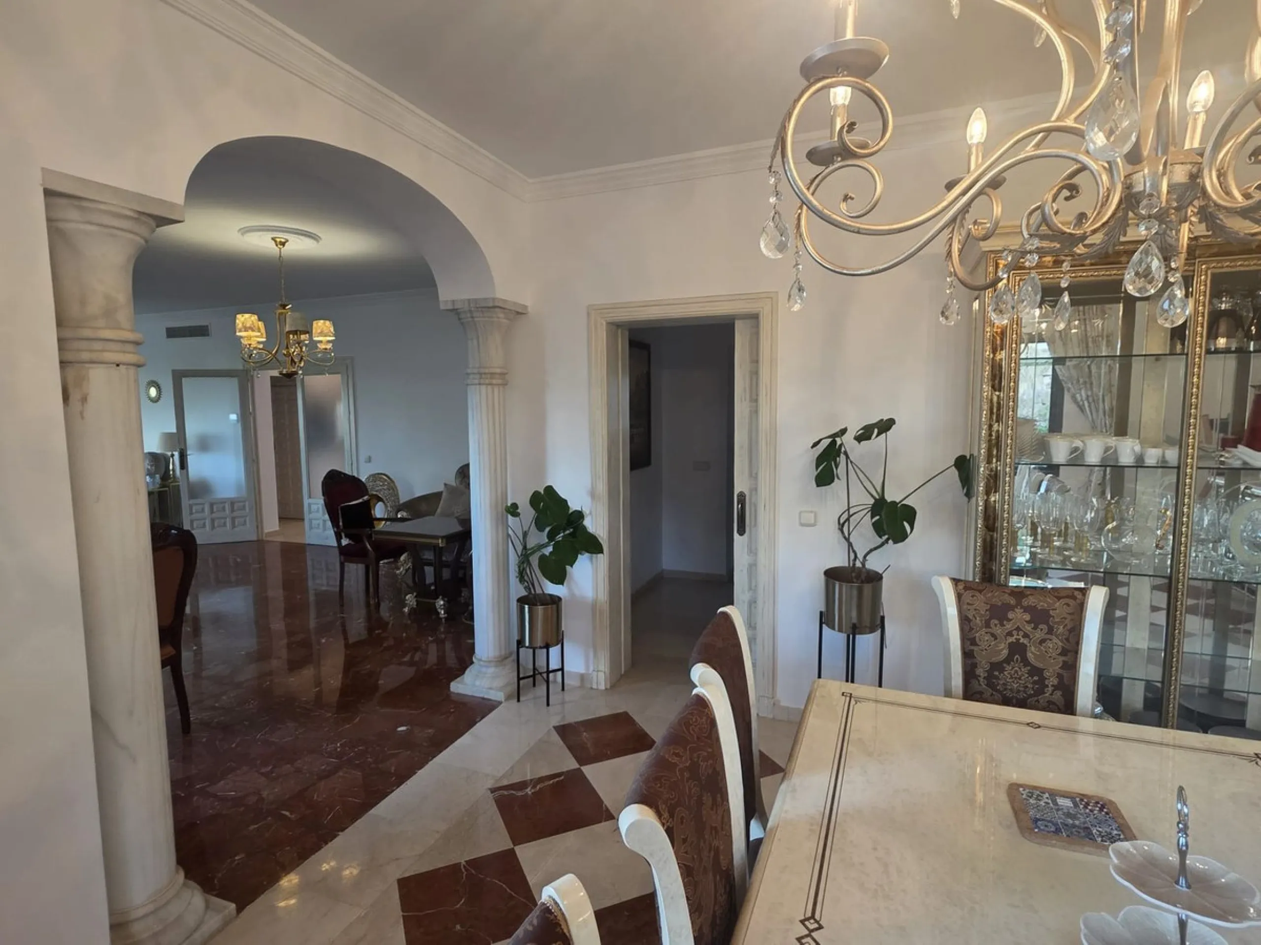 Investment Opportunity in El Paraíso, Benahavís