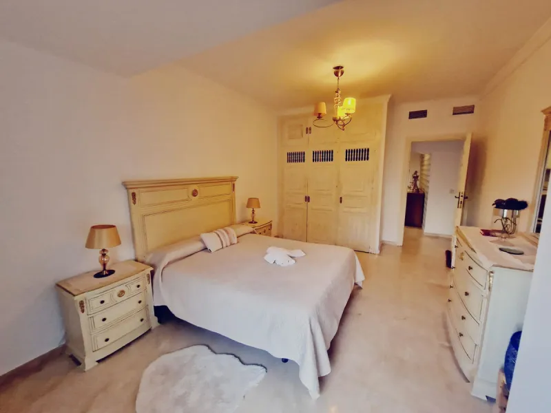 Investment Opportunity in El Paraíso, Benahavís