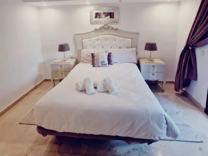 Investment Opportunity in El Paraíso, Benahavís