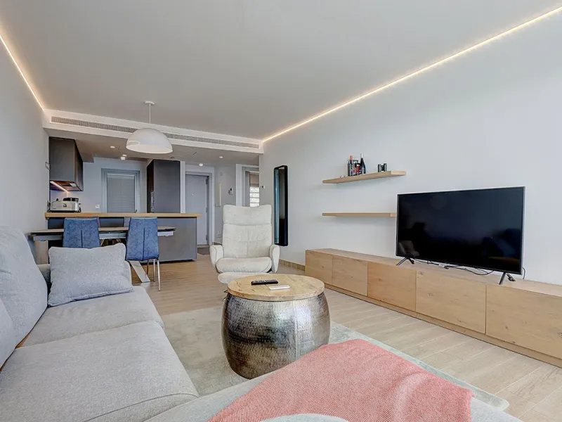 Apartment - Middle Floor Apartment в продаже в Fuengirola, Málaga. В доме 2 спален и 2 ванных комнат. Площадь дома 83 м²
