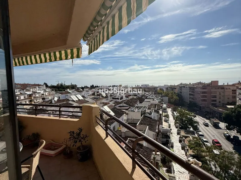 Top Floor Apartment, Estepona, Costa del Sol.