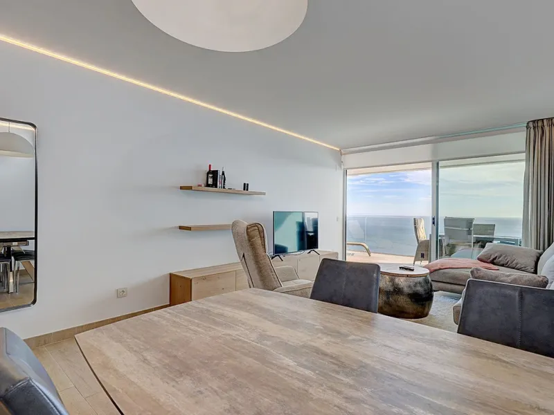 Apartment - Middle Floor Apartment в продаже в Fuengirola, Málaga. В доме 2 спален и 2 ванных комнат. Площадь дома 83 м²