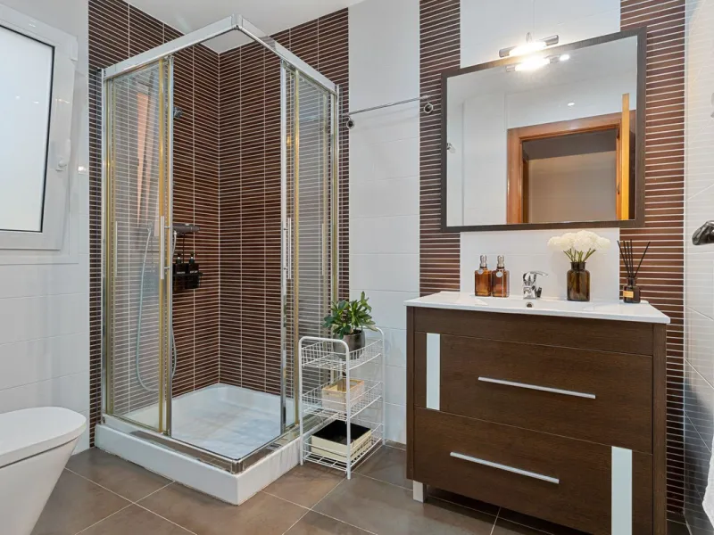 House - Detached Villa в продаже в Benalmadena, Málaga. В доме 6 спален и 5 ванных комнат. Площадь дома 658 м². Площадь участка 1510 м²