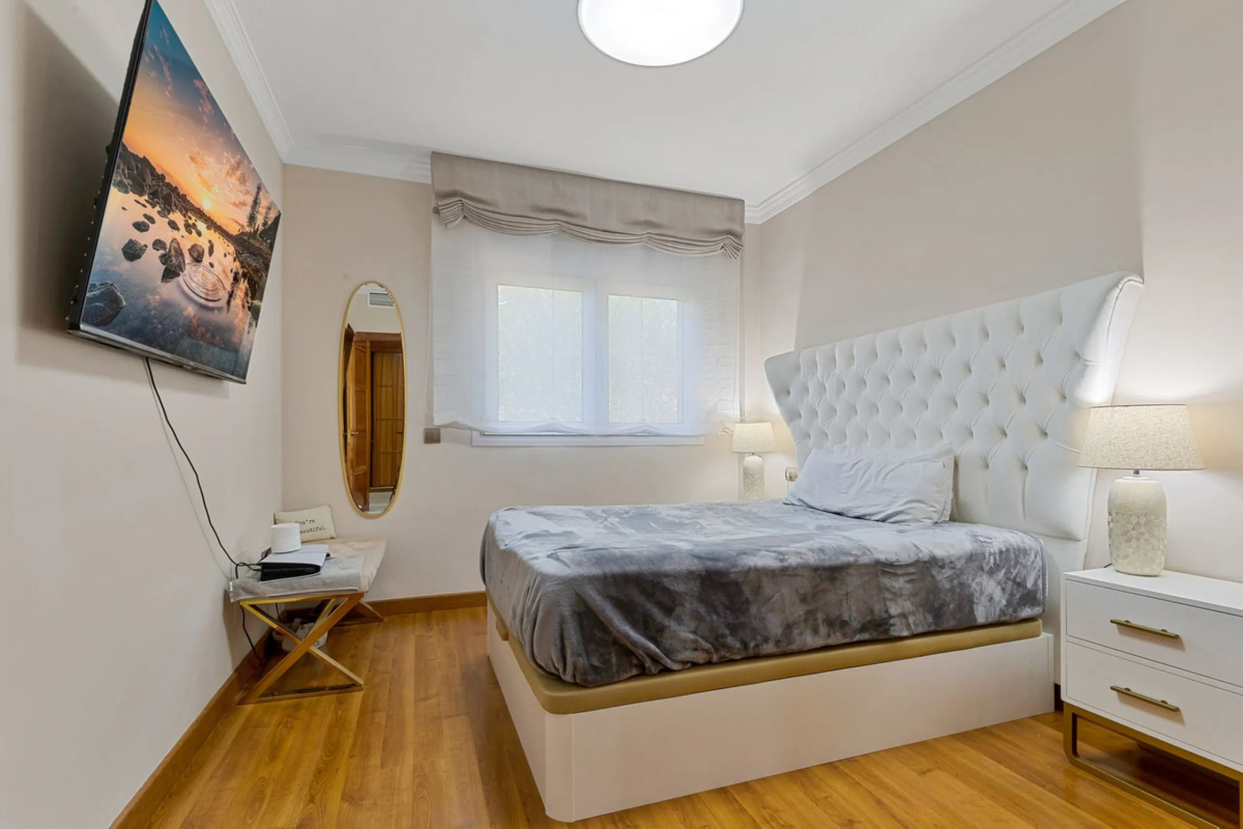 House - Detached Villa в продаже в Benalmadena, Málaga. В доме 6 спален и 5 ванных комнат. Площадь дома 658 м². Площадь участка 1510 м²