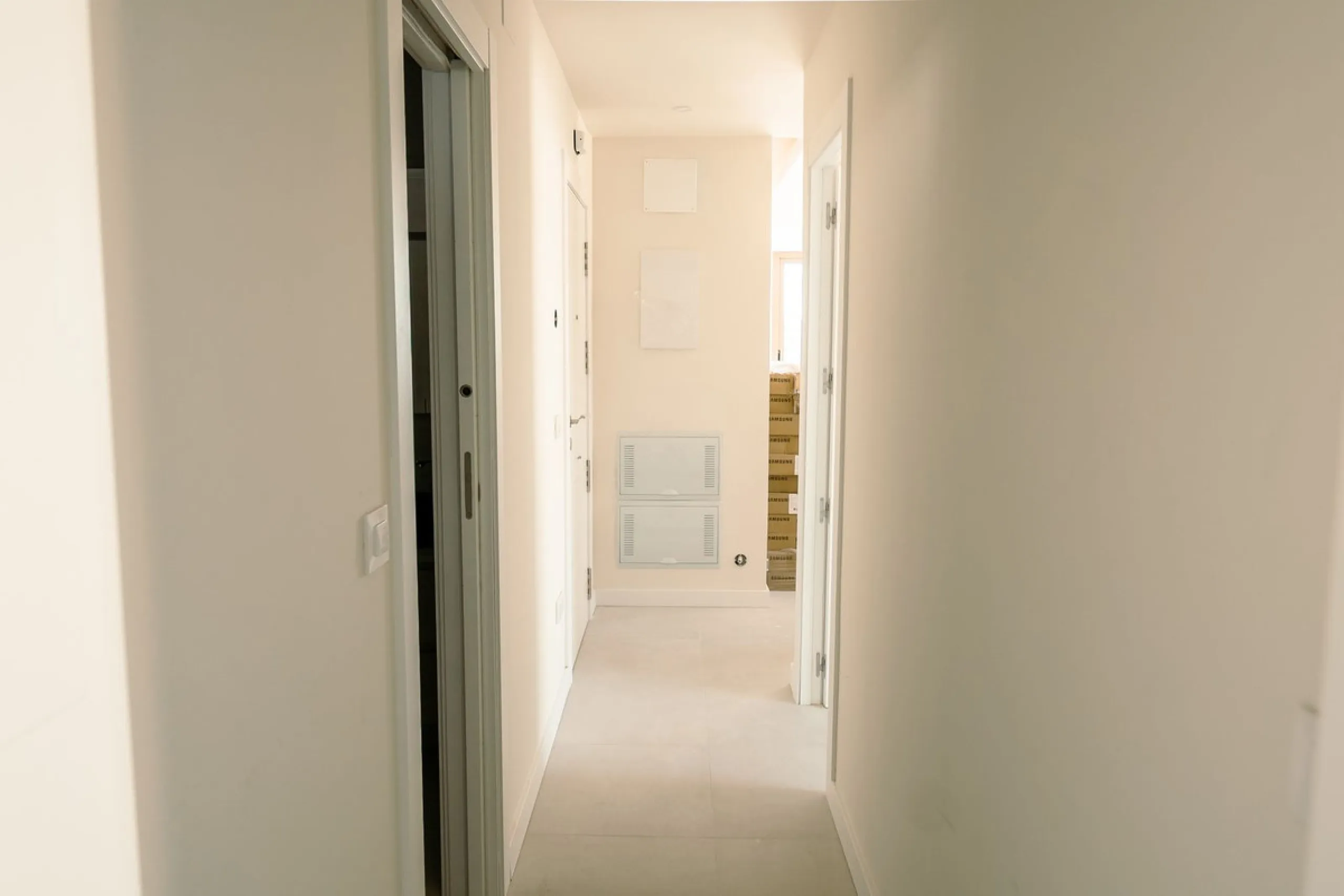 (This is a Resale Unit of a new development)