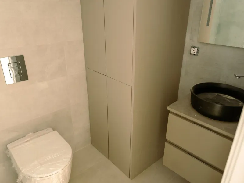 (This is a Resale Unit of a new development)