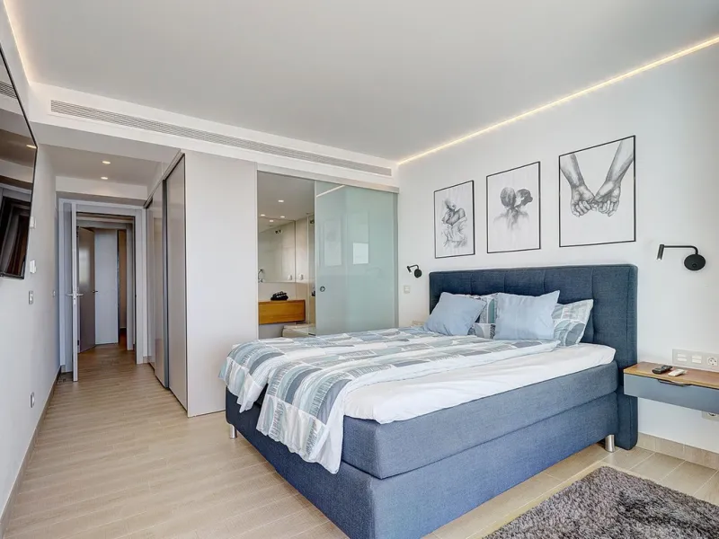 Apartment - Middle Floor Apartment в продаже в Fuengirola, Málaga. В доме 2 спален и 2 ванных комнат. Площадь дома 83 м²