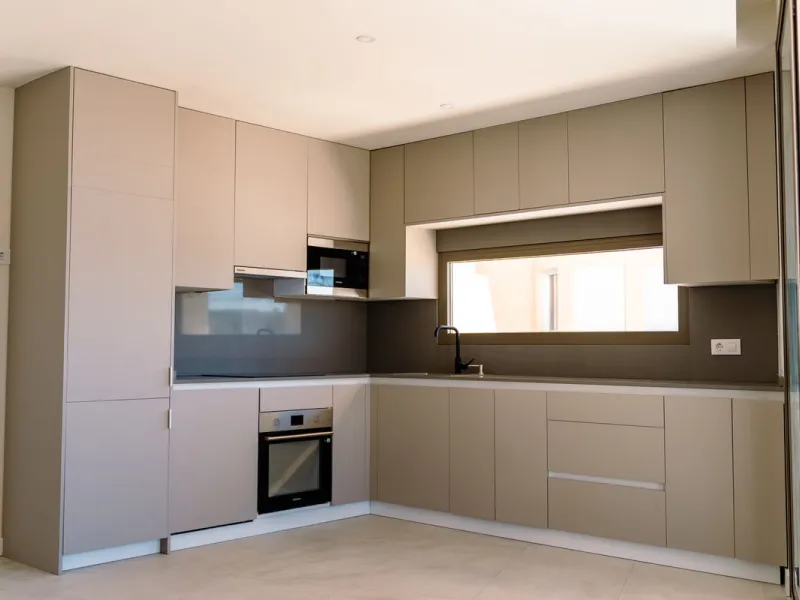 (This is a Resale Unit of a new development)