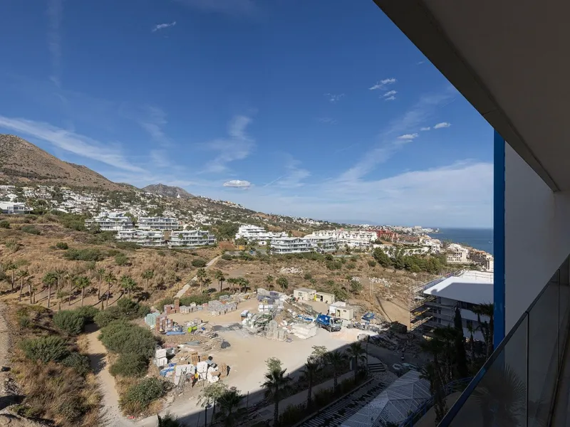 Apartment - Middle Floor Apartment в продаже в Fuengirola, Málaga. В доме 2 спален и 2 ванных комнат. Площадь дома 83 м²