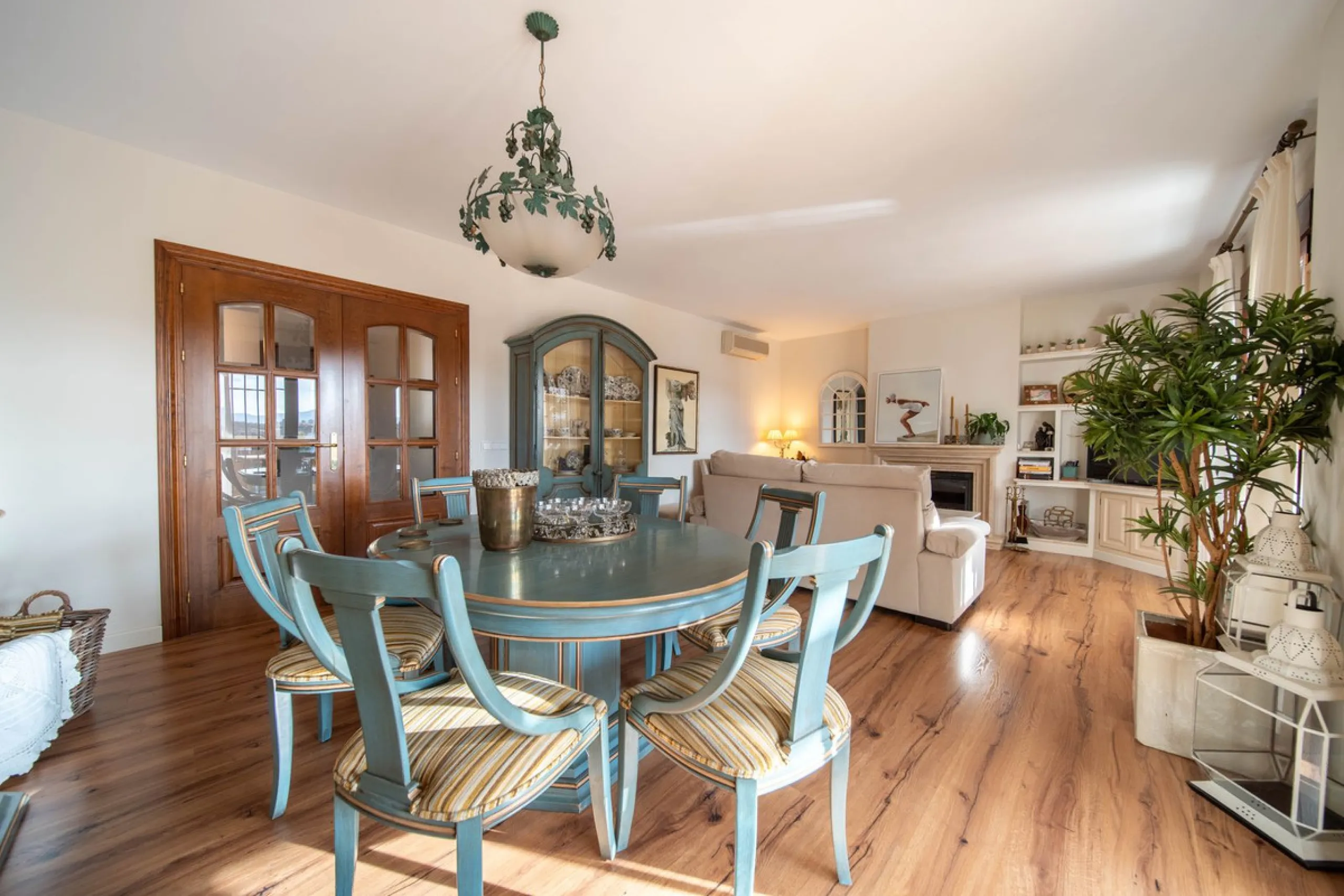 Spectacular Villa in Mijas Golf – 5 Bedrooms | 3 Bathrooms | Plot of 858 m²