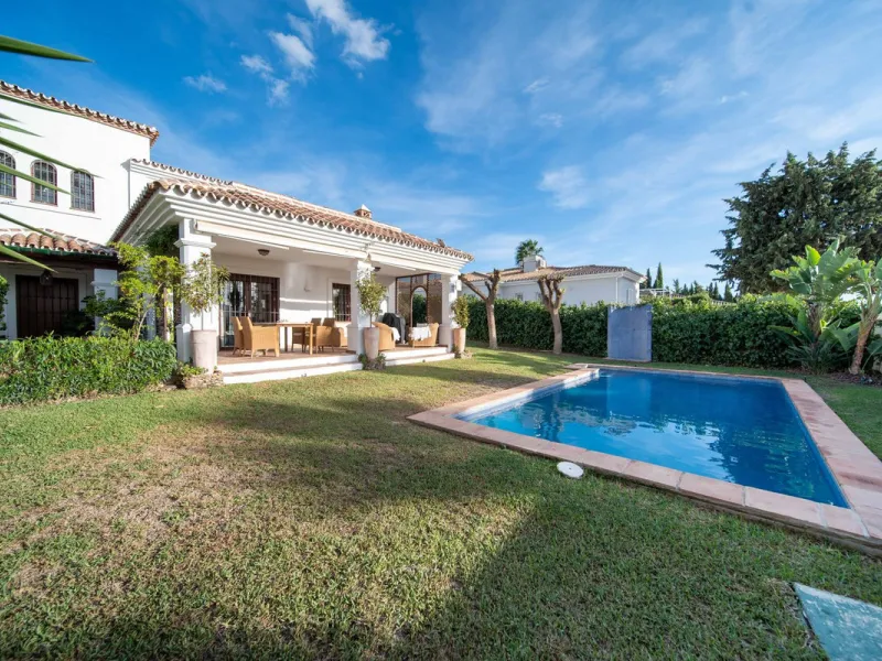 Spectacular Villa in Mijas Golf – 5 Bedrooms | 3 Bathrooms | Plot of 858 m²