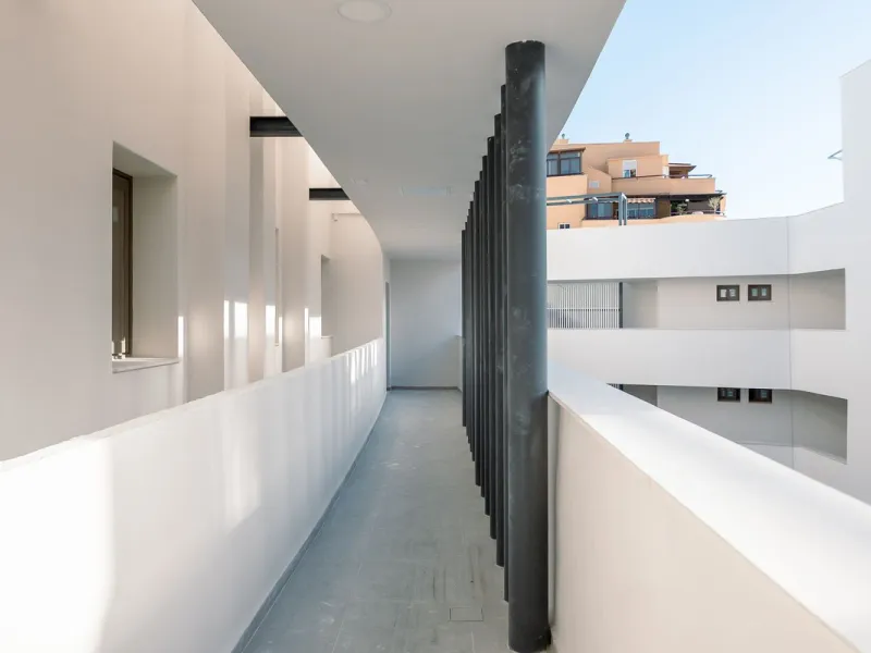 (This is a Resale Unit of a new development)