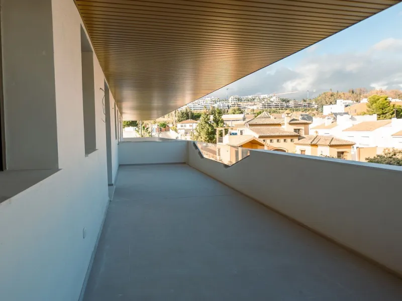(This is a Resale Unit of a new development)