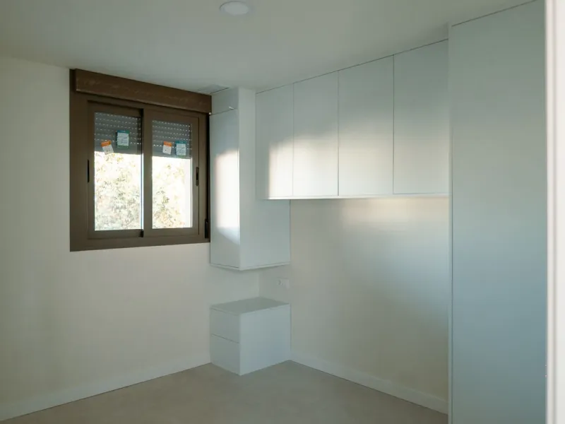 (This is a Resale Unit of a new development)