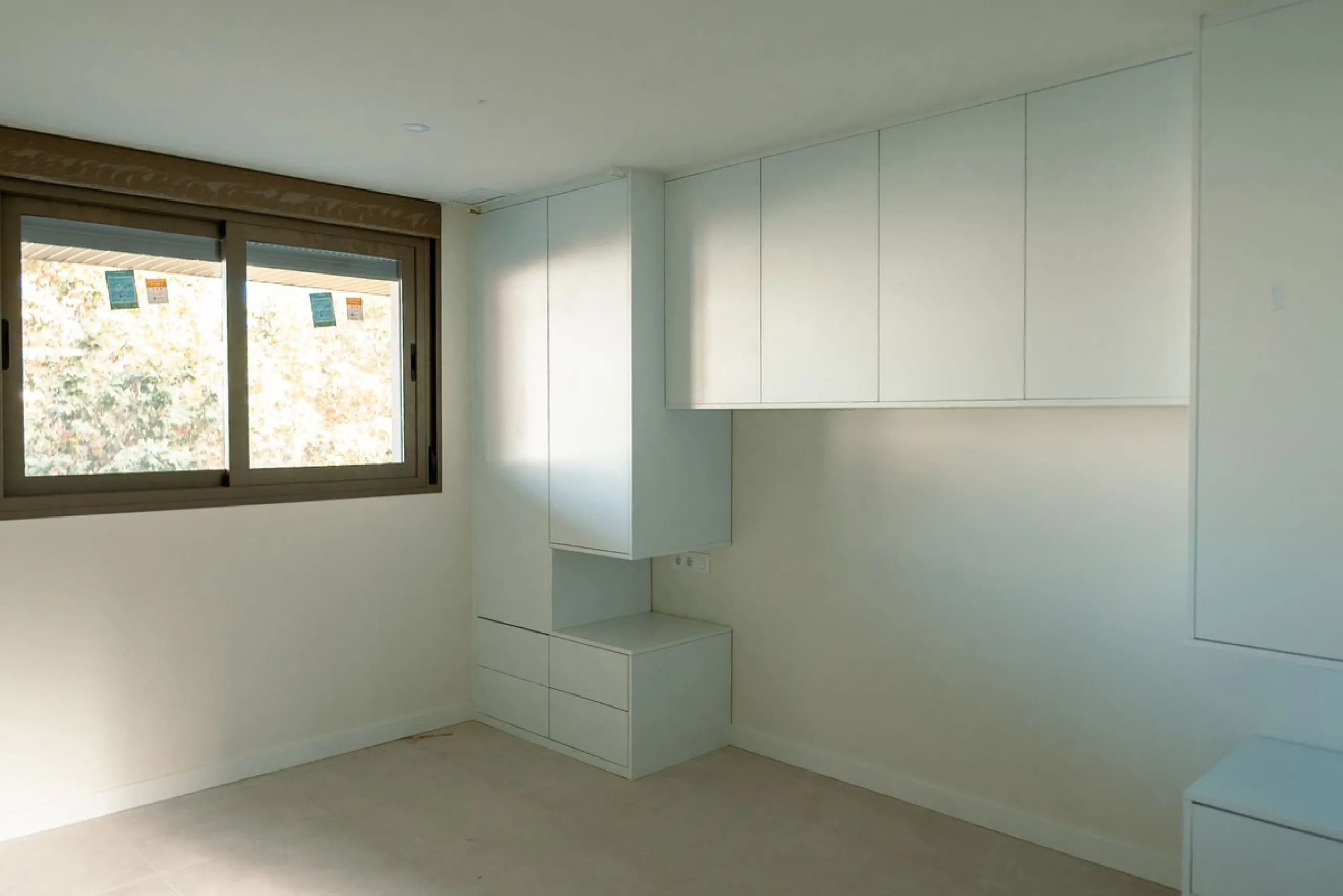 (This is a Resale Unit of a new development)