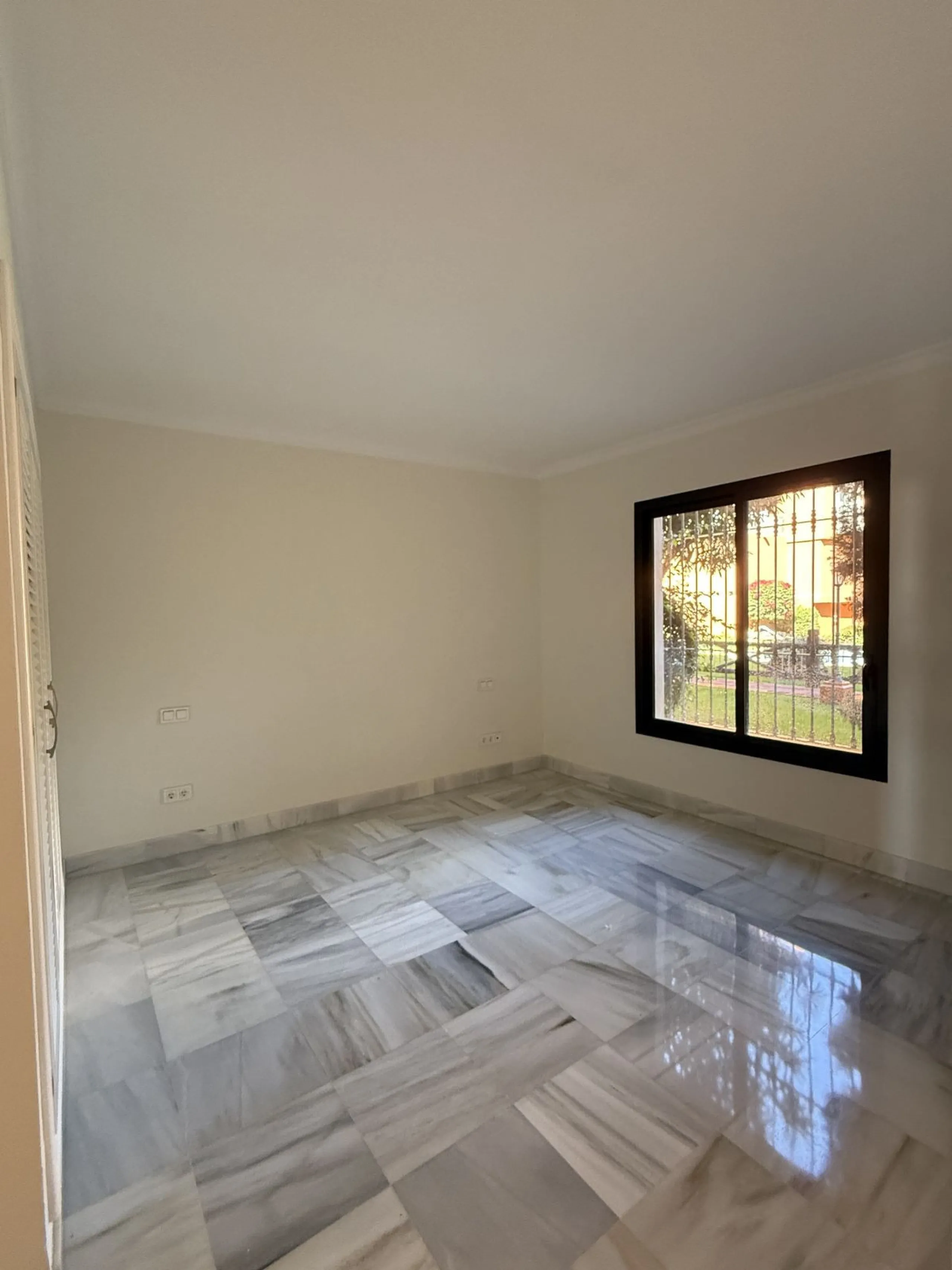Ground Floor Apartment, Benahavís, Costa del Sol.