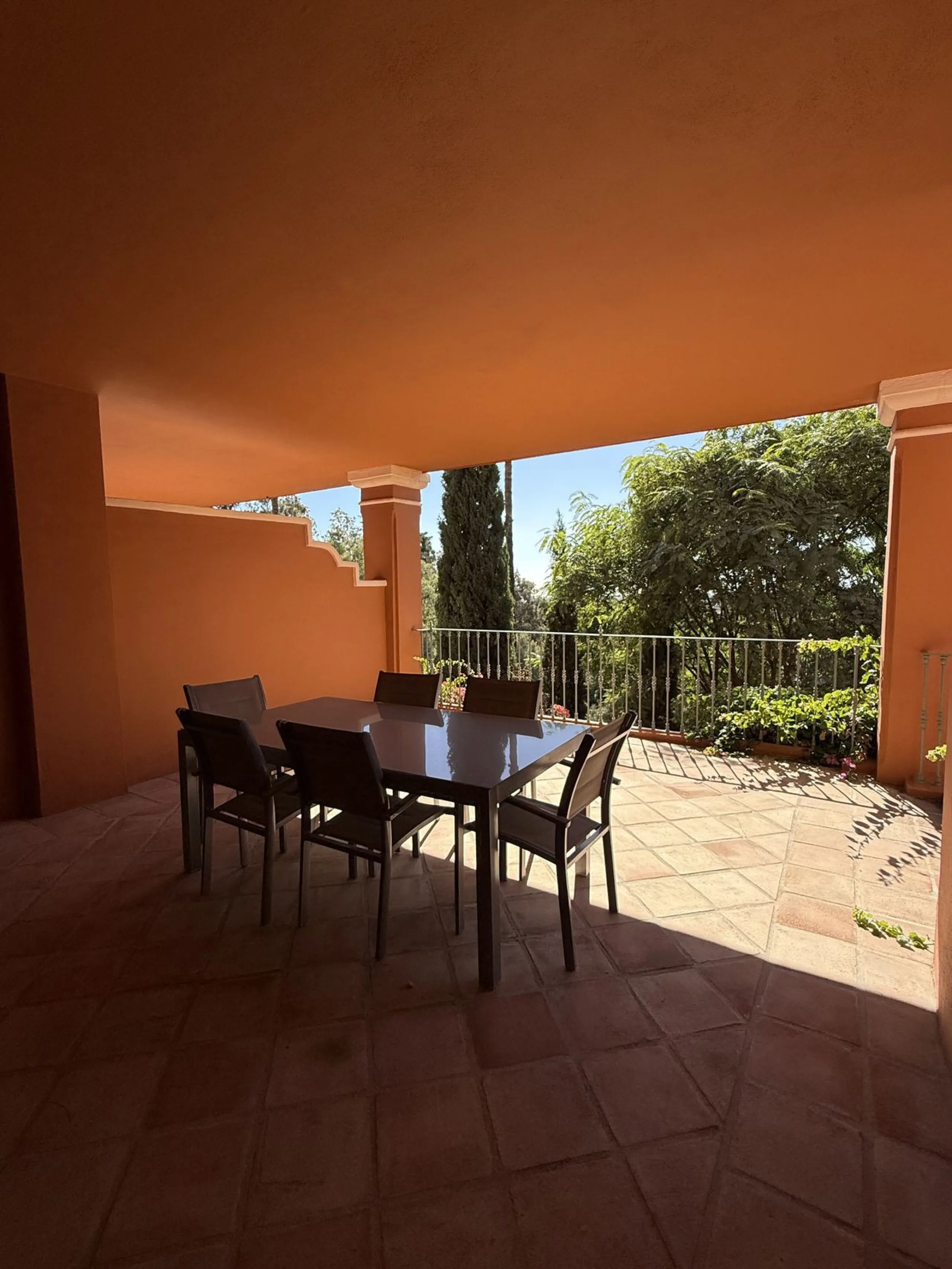 Ground Floor Apartment, Benahavís, Costa del Sol.