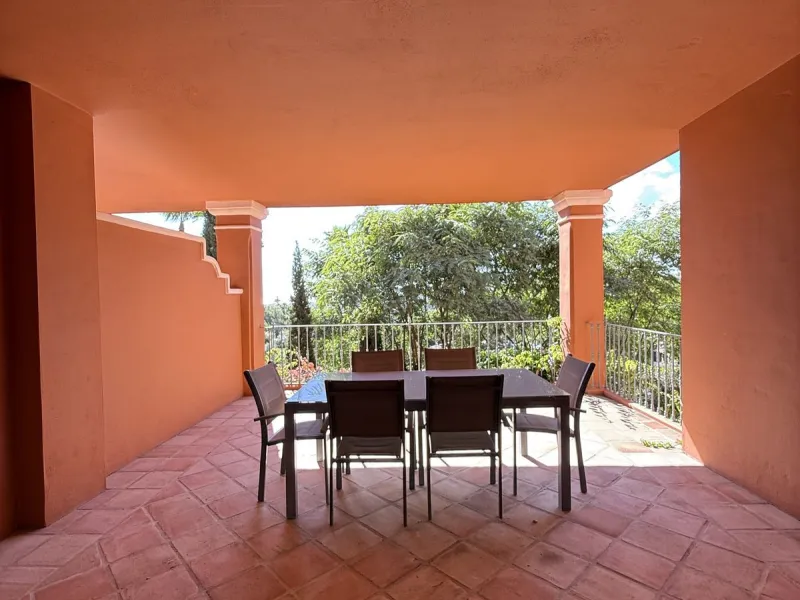 Ground Floor Apartment, Benahavís, Costa del Sol.