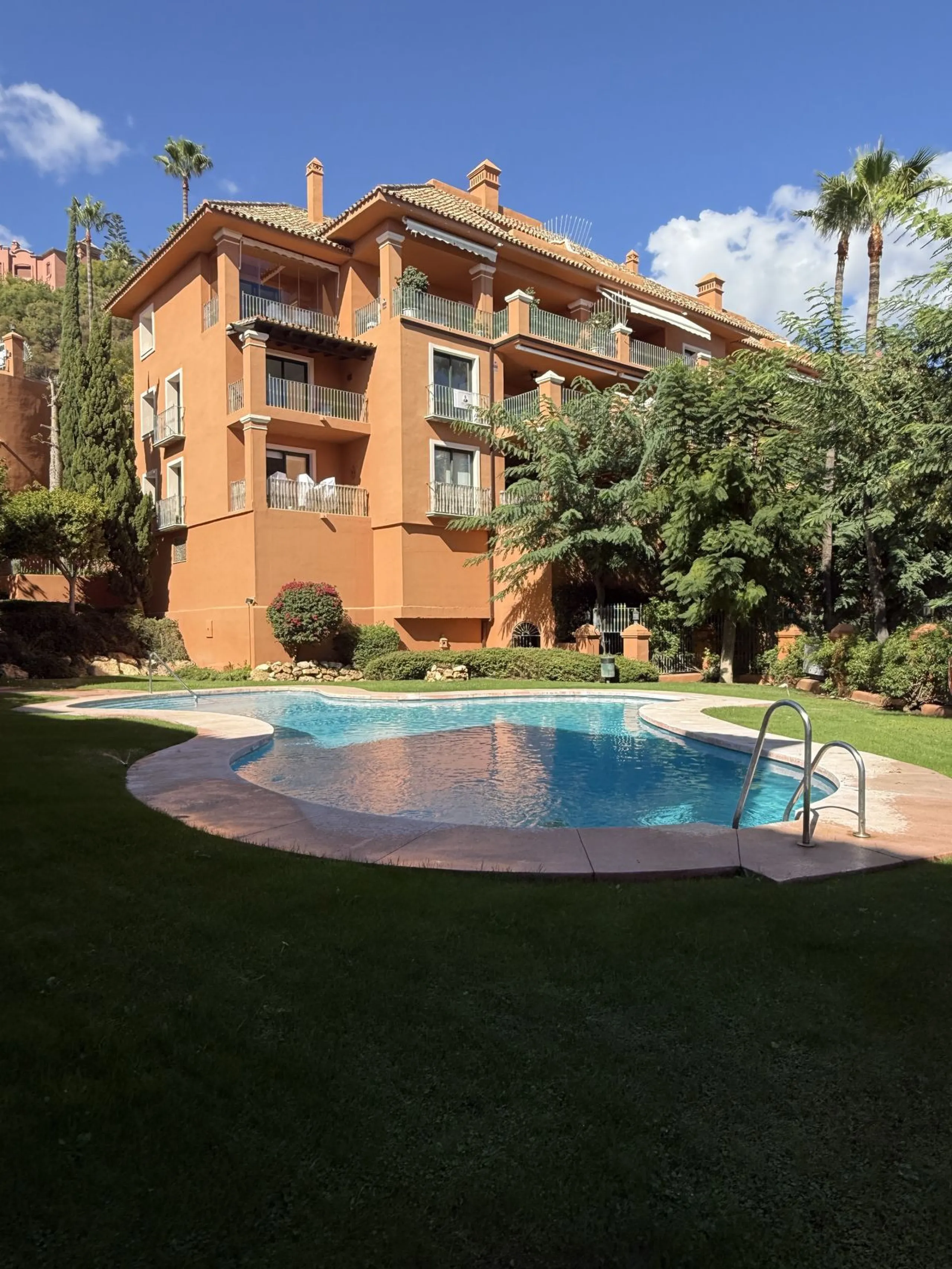 Ground Floor Apartment, Benahavís, Costa del Sol.