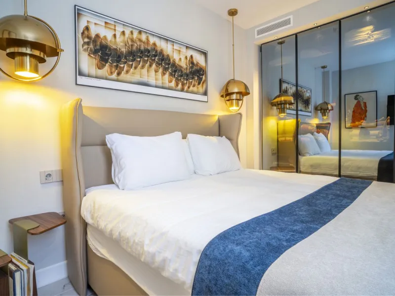 Stunning Fully Renovated Apartment in Los Naranjos complex – Walking Distance to Puerto Banús