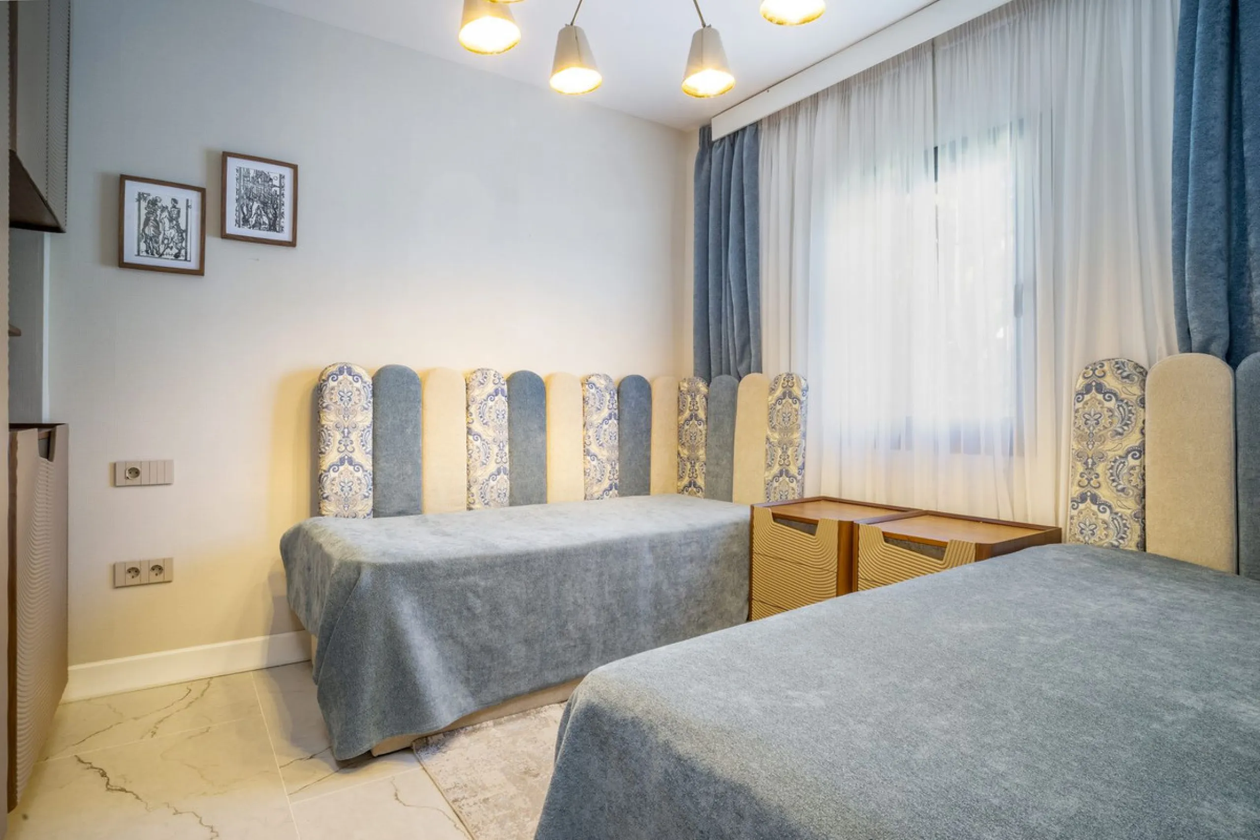 Stunning Fully Renovated Apartment in Los Naranjos complex – Walking Distance to Puerto Banús