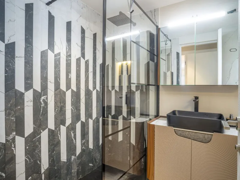 Stunning Fully Renovated Apartment in Los Naranjos complex – Walking Distance to Puerto Banús